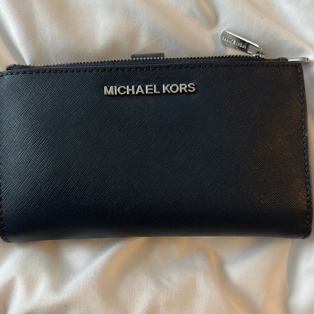 Micheal Kors Leather Wristlet Dark Chambary